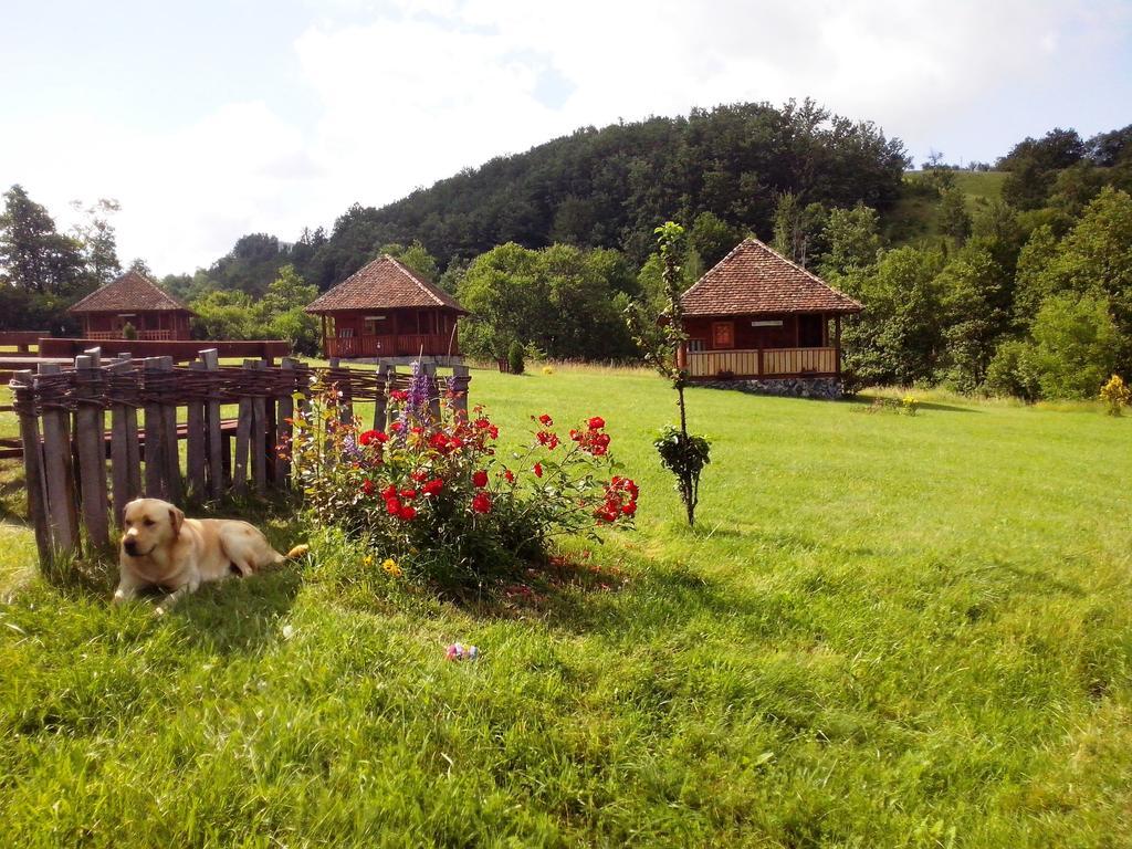 Etno Village Gostoljublje Kosjeric Zewnętrze zdjęcie